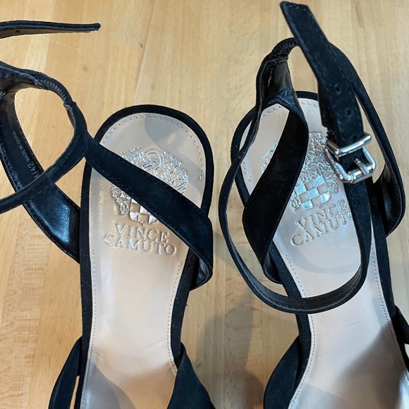 Vince Camuto "Jenika" Suede Ankle Strap 4" heels - Picture 5 of 11